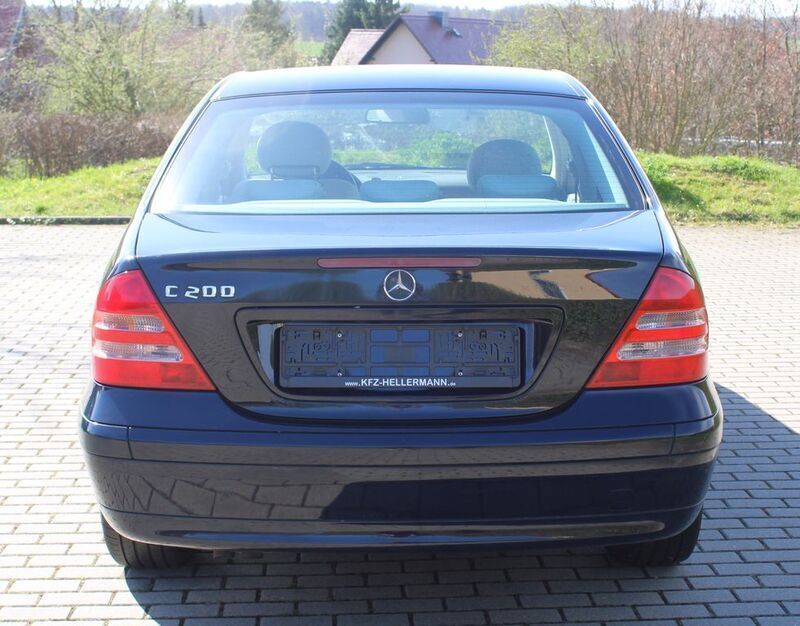 Gebraucht Mercedes C200 Elegance 163 PS (119 kW) 2000 Blau Limousine