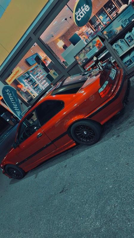 Rot Gebraucht 1998 BMW 328 Coupé | 8.800 € (Fairer Preis) - Bild 1/4
