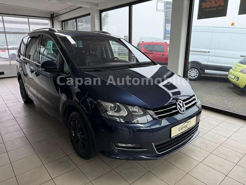 Gebraucht VW Sharan Highline 140 PS (102 kW) 2014 Blau Van / Kleinbus