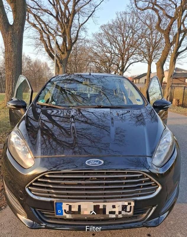 Gebraucht Ford Fiesta Trend 60 PS (44 kW) 2012 Schwarz Kleinwagen