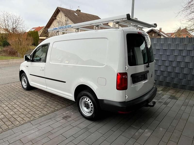 Gebraucht VW Caddy Maxi 122 PS (89 kW) 2021 Weiß Van / Kleinbus
