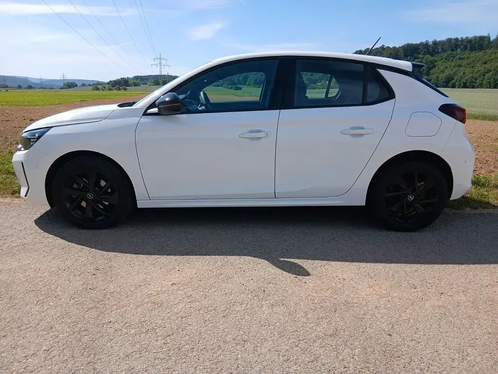 Gebraucht Opel Corsa 101 PS (74 kW) 2024 Weiß Kleinwagen
