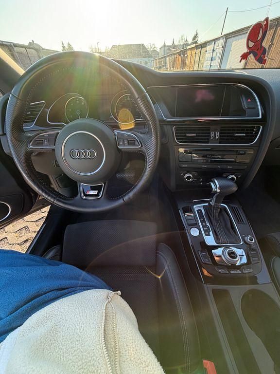 Gebraucht Audi A5 Sport 224 PS (164 kW) 2013 Grau Coupé