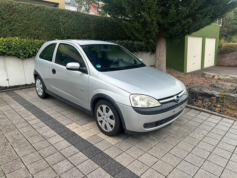 Silber Gebraucht 2003 Opel Corsa Kleinwagen | 1.750 € (Fairer Preis) - Bild 1/4