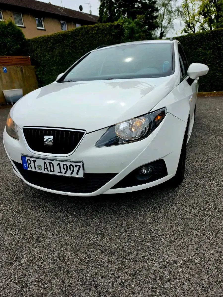 Gebraucht Seat Ibiza ST 70 PS (51 kW) 2011 Weiß Kombi