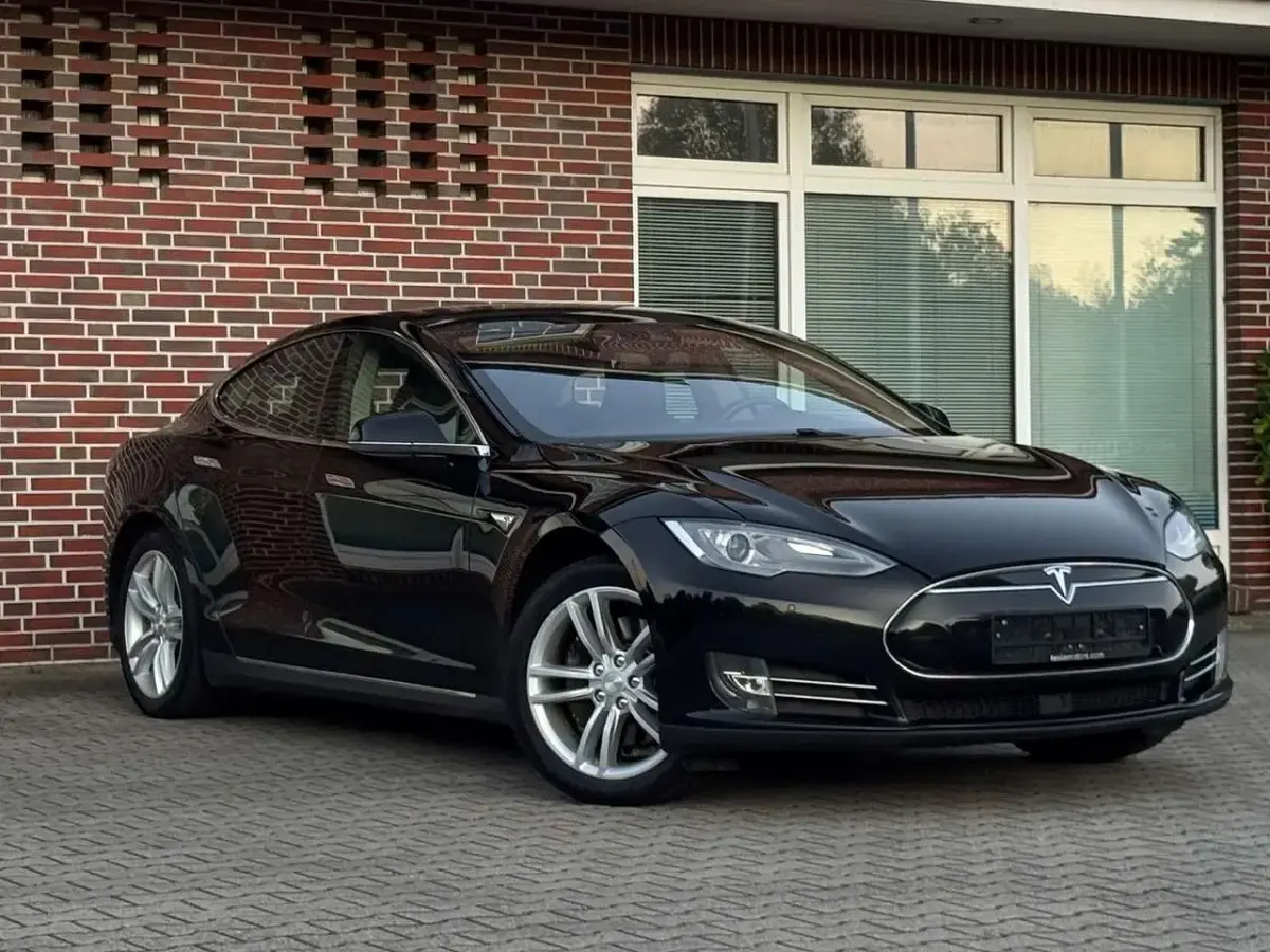 Brugt Tesla Model S 225 kW (306 HK) 2014 Sort Hatchback