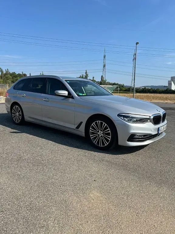 Gebraucht BMW 530 Performance 265 PS (194 kW) 2017 Silber Kombi