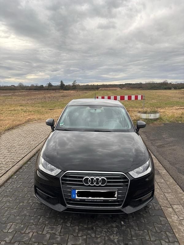 Schwarz Gebraucht 2017 Audi A1 Kleinwagen | 12.500 € (Fairer Preis) - Bild 1/4
