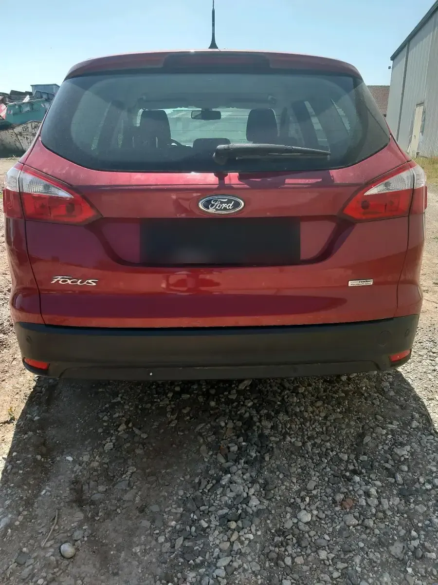 Brugt Ford Focus 125 HK (91 kW) 2012 Rød Stationcar