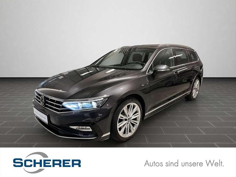 Mangangrau metallic (metallic) Gebraucht 2022 VW Passat Elegance Kombi | 28.500 € (Fairer Preis) - Bild 1/4