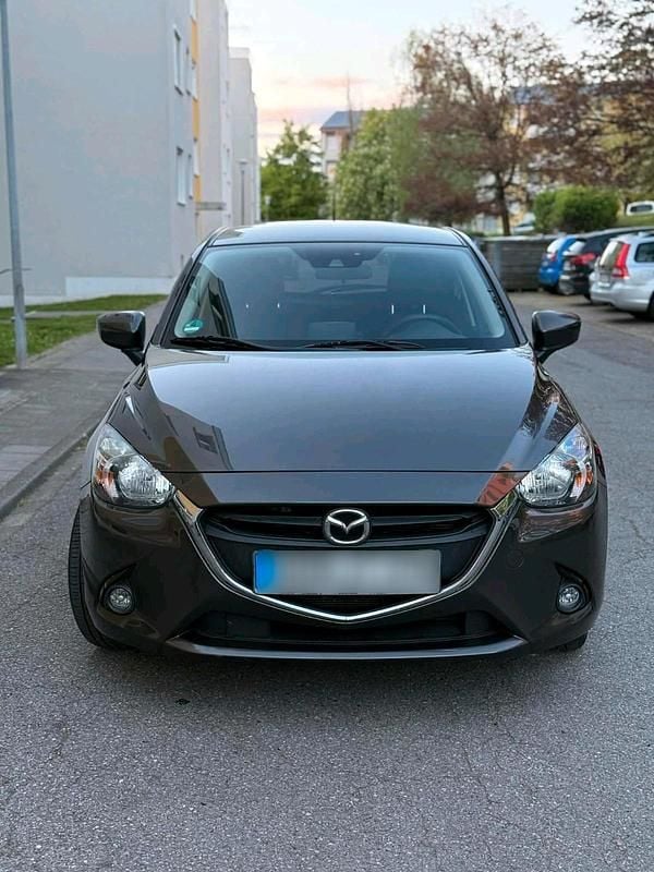 Second-hand Mazda 2 90 CP (66 kW) 2016 Maro Berlinǎ