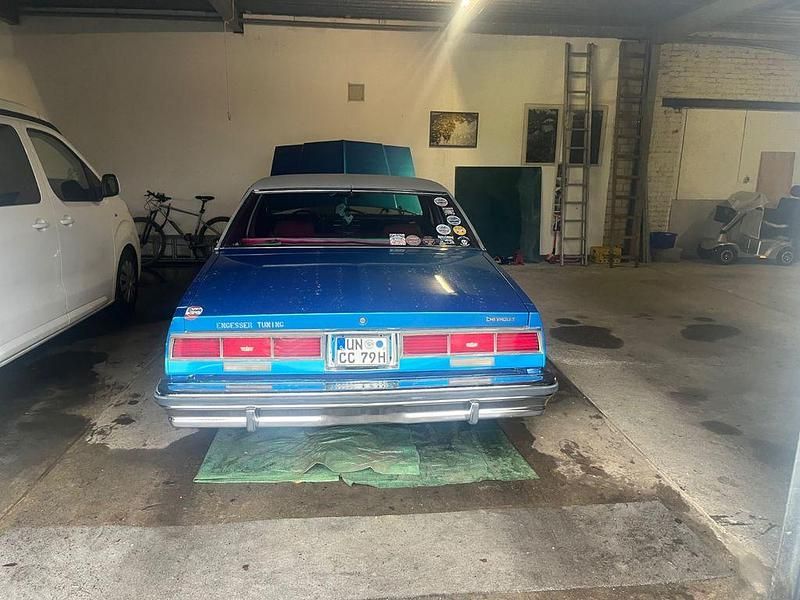 Gebraucht Chevrolet Caprice 186 PS (136 kW) 1979 Blau Limousine