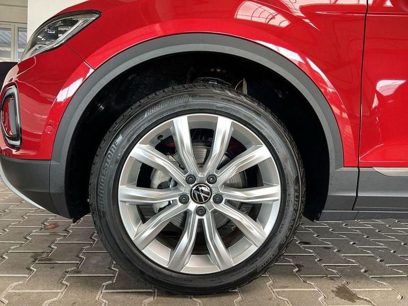 Neu VW T-Roc Style 150 PS (110 kW) 2025 Rot SUV