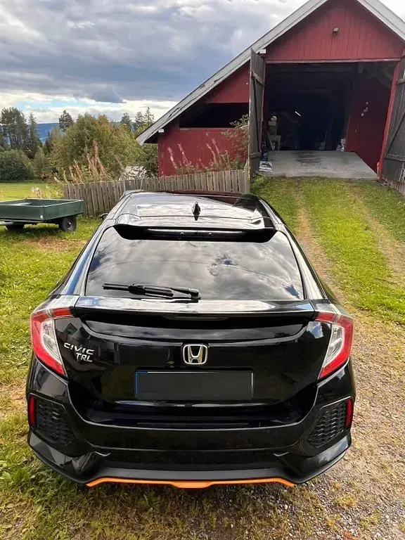 Gebraucht Honda Civic Elegance 129 PS (94 kW) 2017 Schwarz Limousine