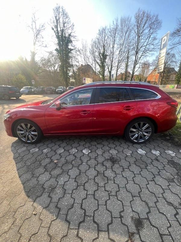 Gebraucht Mazda 6 165 PS (121 kW) 2020 Rot Kombi