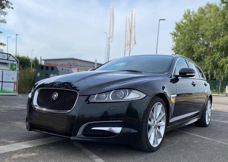 Gebraucht Jaguar XF Sportbrake S 275 PS (202 kW) 2013 Schwarz Kombi