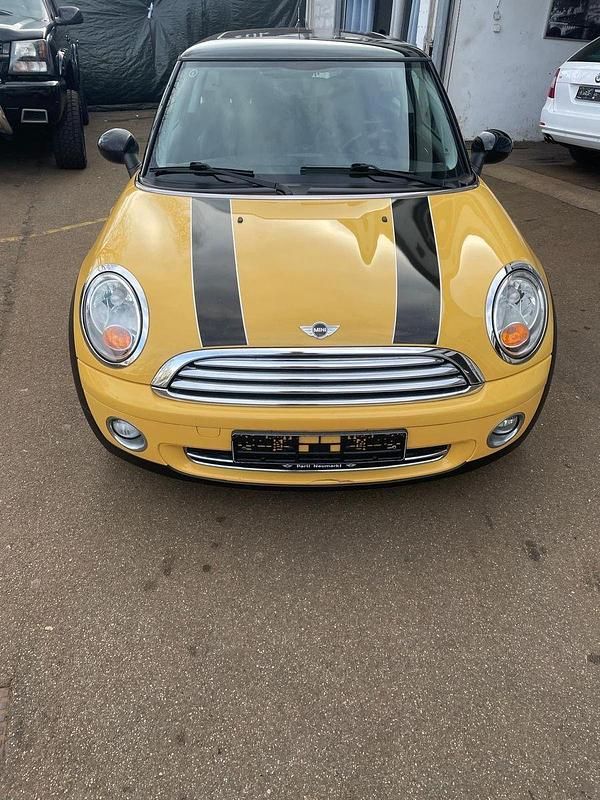 Second-hand Mini Cooper 120 CP (88 kW) 2008 Galben Hatchback