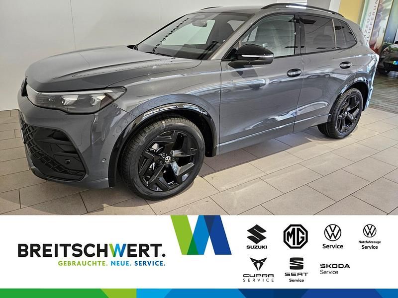 Gebraucht VW Tiguan R-line 150 PS (110 kW) 2024 Grau SUV