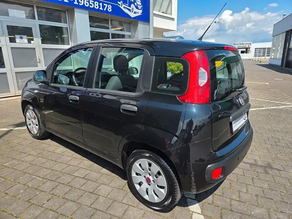 Occasion Fiat Panda 69 ch (50 kW) 2012 Noir Citadine
