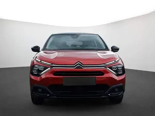 Gebraucht Citroën C4 Feel 131 PS (96 kW) 2023 Rot SUV