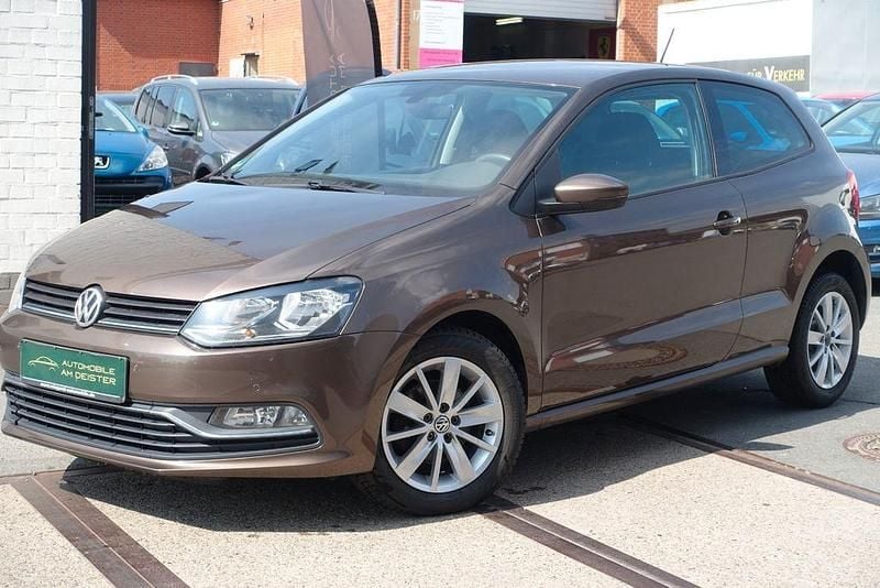 Second-hand VW Polo Comfortline 90 CP (66 kW) 2014 Maro Hatchback
