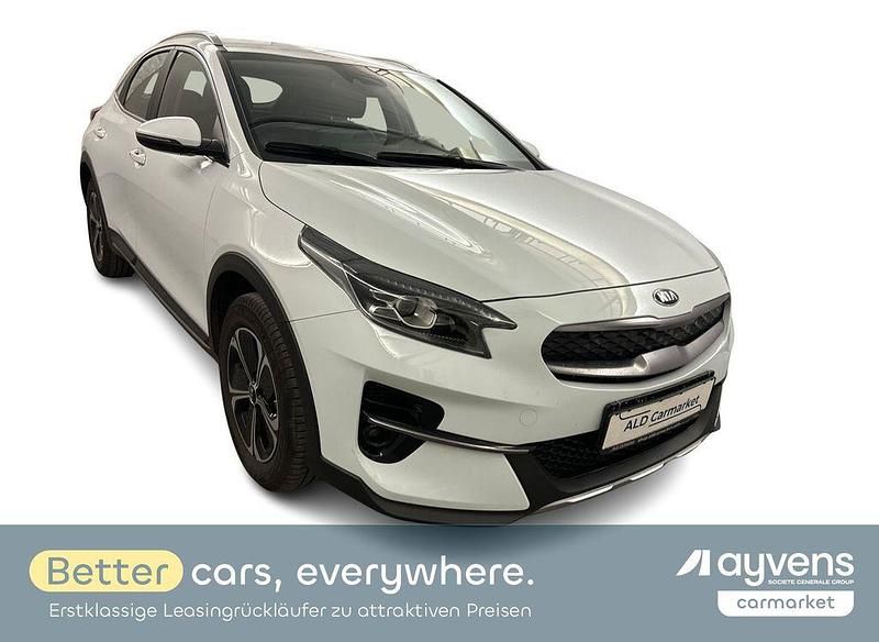 Weiß Gebraucht 2021 Kia XCeed Vision SUV | 16.480 € (Superpreis) - Bild 1/4
