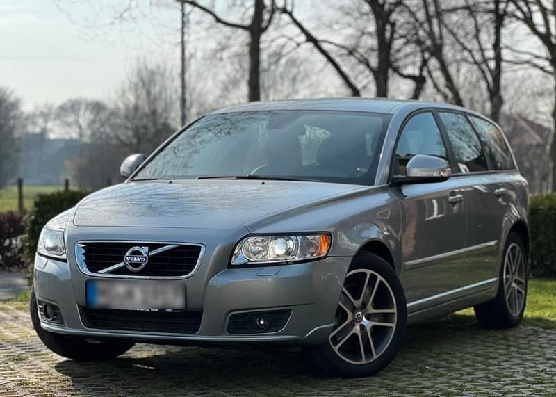 Gebraucht Volvo V50 150 PS (110 kW) 2010 Grau Kombi