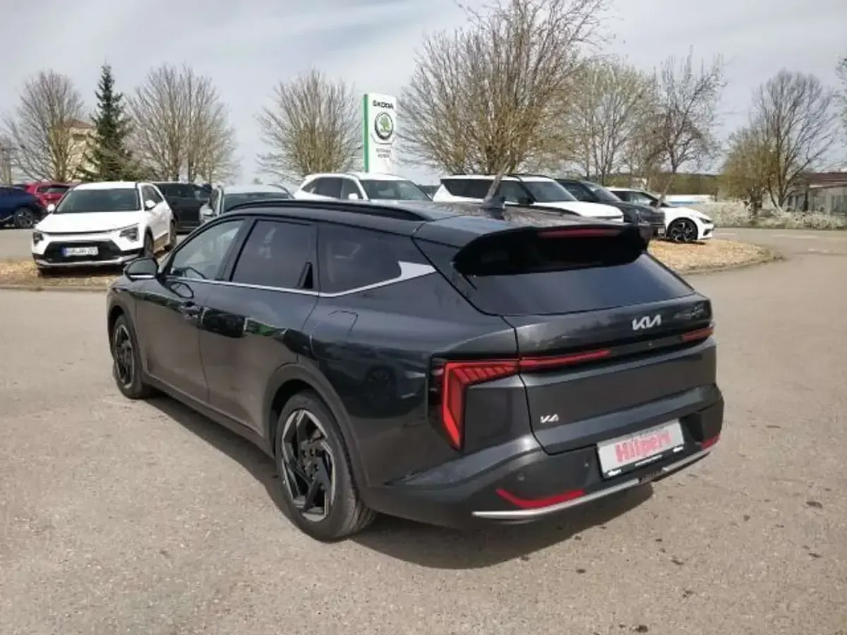 Neu Kia K4 Spirit 150 PS (110 kW) 2026 Interstellar grau metallic Kombi