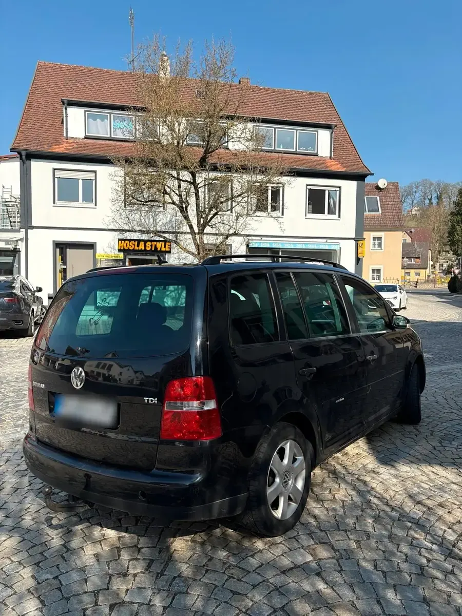 Brugt VW Touran 105 HK (77 kW) 2006 Sort MPV