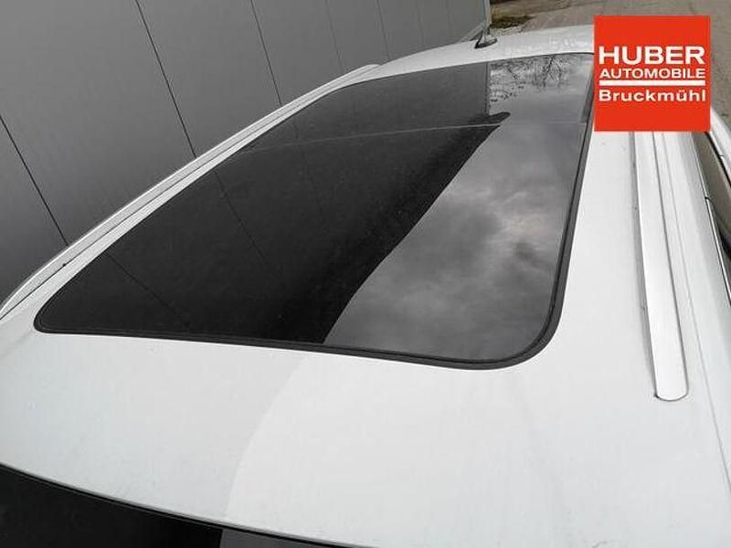 Neu Skoda Superb Selection 193 PS (141 kW) 2025 Andere Kombi