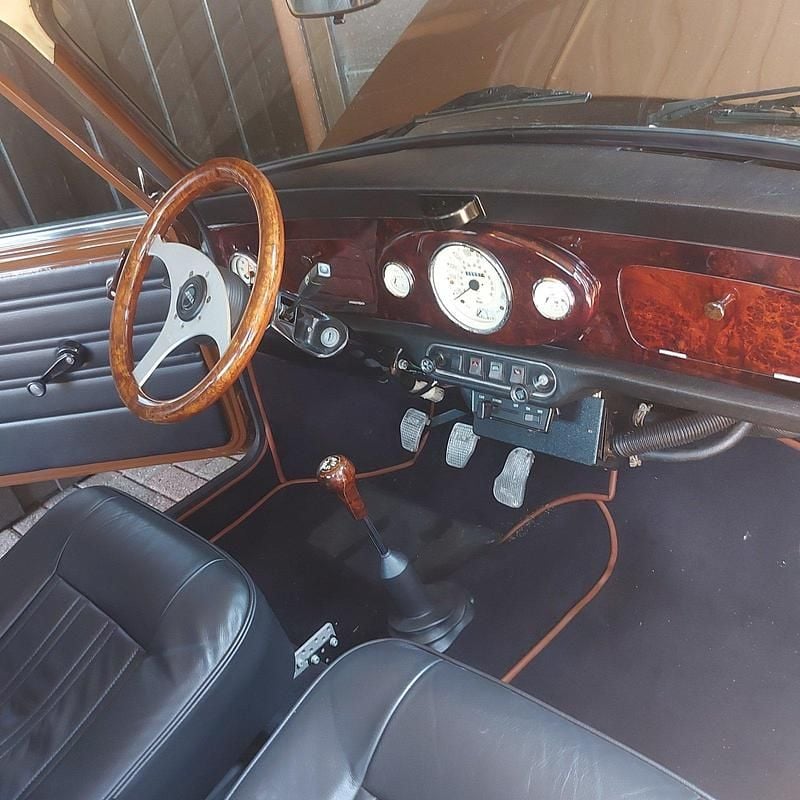 Gebraucht Mini 1000 73 PS (53 kW) 1979 Braun Kleinwagen