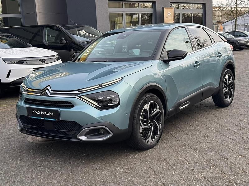 Gebraucht Citroën C4 Shine 131 PS (96 kW) 2023 Lackierung platiniumgrau/typ metalliclackierung Limousine