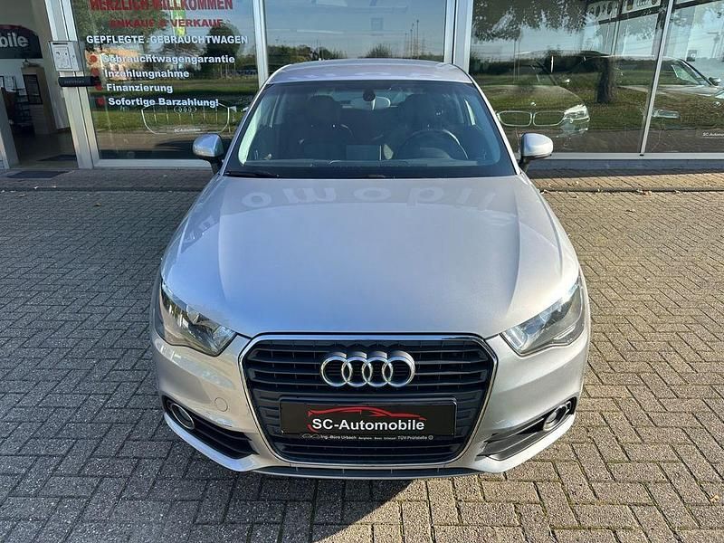 Gebraucht Audi A1 Ambition 105 PS (77 kW) 2014 Silber Kleinwagen