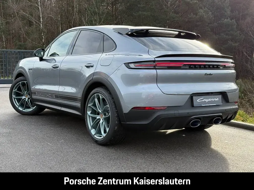 Gebraucht Porsche Cayenne Turbo E-Hybrid Coupe 740 PS (544 kW) 2026 Grau SUV