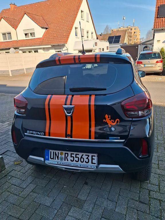 Gebraucht Dacia Spring Comfort Plus 33 kW (45 PS) 2022 Schwarz Kleinwagen