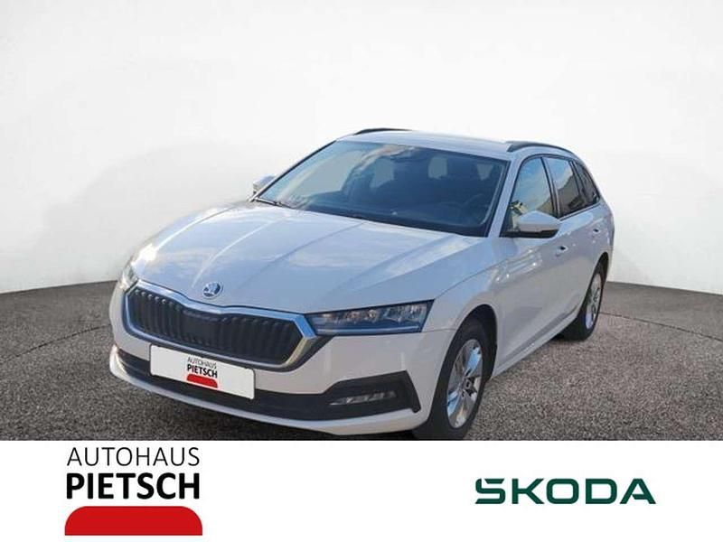 Weiss Gebraucht 2022 Skoda Octavia Ambition Kombi | 23.990 € (Fairer Preis) - Bild 1/4