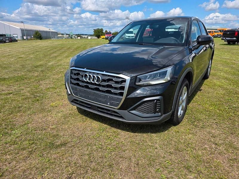 Schwarz Gebraucht 2023 Audi Q2 Advanced SUV | 19.490 € (Superpreis) - Bild 1/4