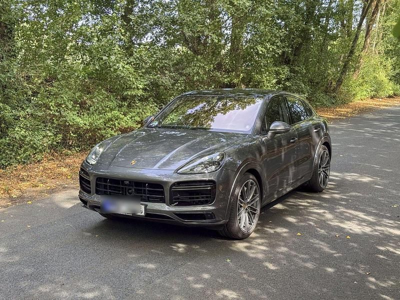 Gebraucht Porsche Cayenne Turbo 549 PS (403 kW) 2020 Grau SUV