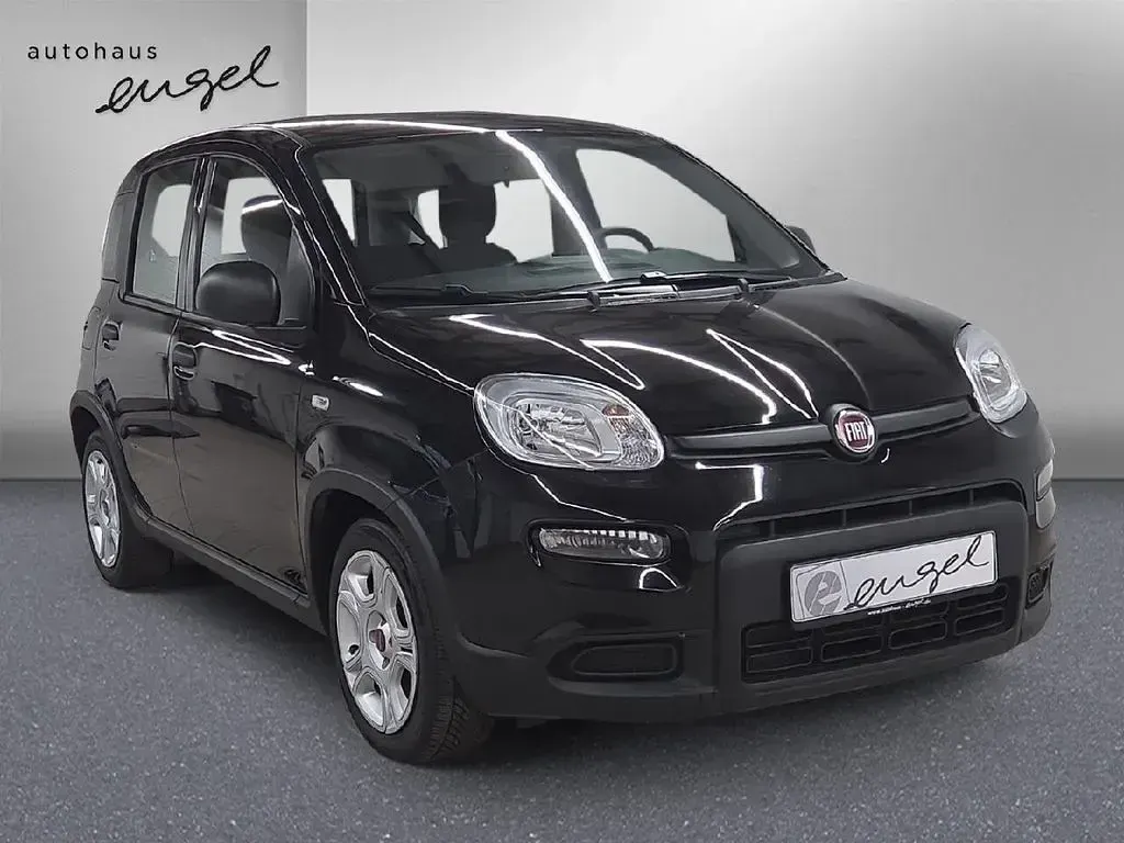 Gebraucht Fiat Panda 69 PS (50 kW) 2024 Schwarz Kleinwagen