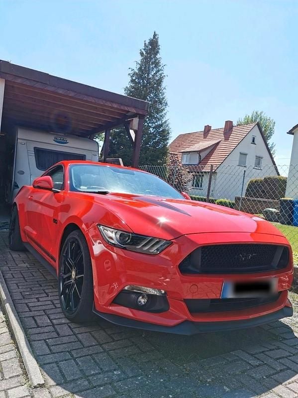 Gebraucht Ford Mustang GT 421 PS (309 kW) 2017 Rot Coupé