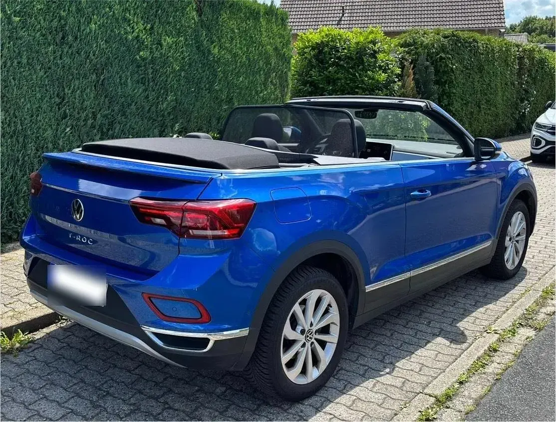 Gebraucht VW T-Roc Cabriolet 150 PS (110 kW) 2024 Blau Cabrio