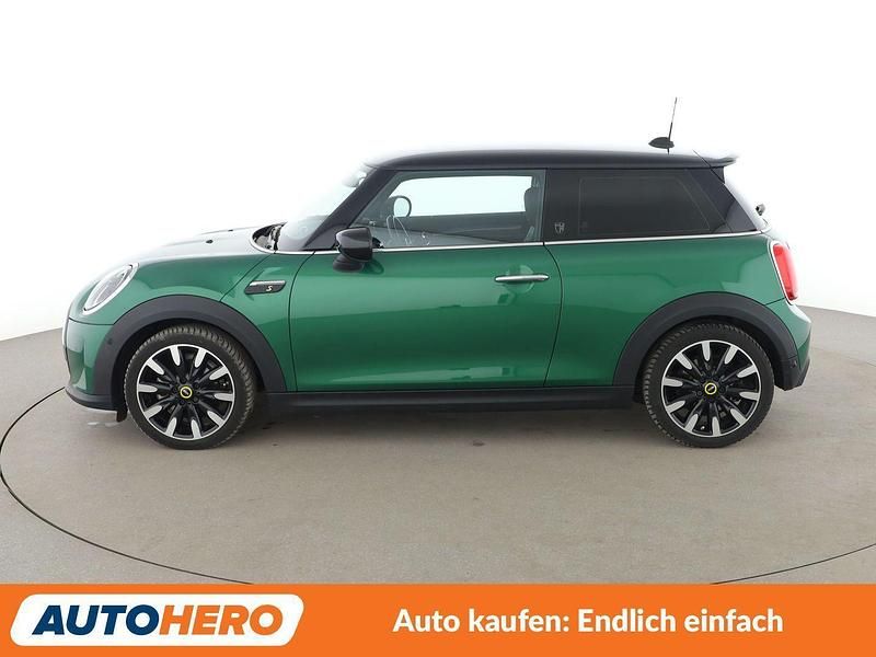 Gebraucht Mini Cooper SE 135 kW (184 PS) 2022 Grün Kleinwagen