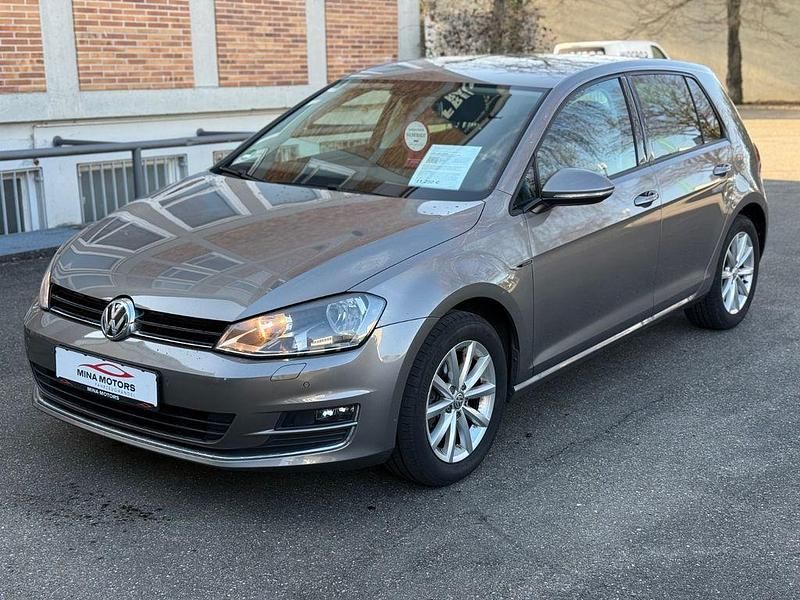 Gebraucht VW Golf VII LOUNGE 150 PS (110 kW) 2015 Grau Limousine