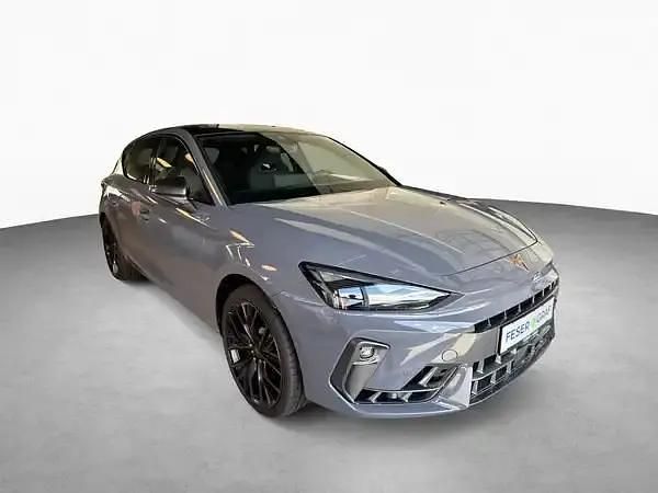 Neu Cupra Leon 300 PS (220 kW) 2025 Graphene grau Limousine