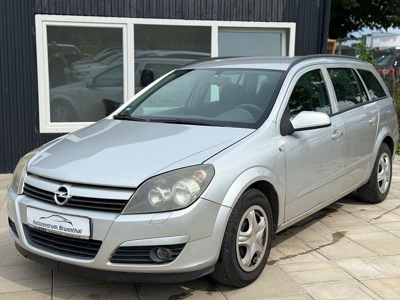Silber Gebraucht 2005 Opel Astra Edition Limousine | 1.490 € (Superpreis) - Bild 1/4