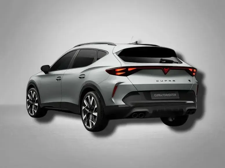 Neu Cupra Formentor VZ 333 PS (244 kW) 2026 Midnight schwarz metallic SUV
