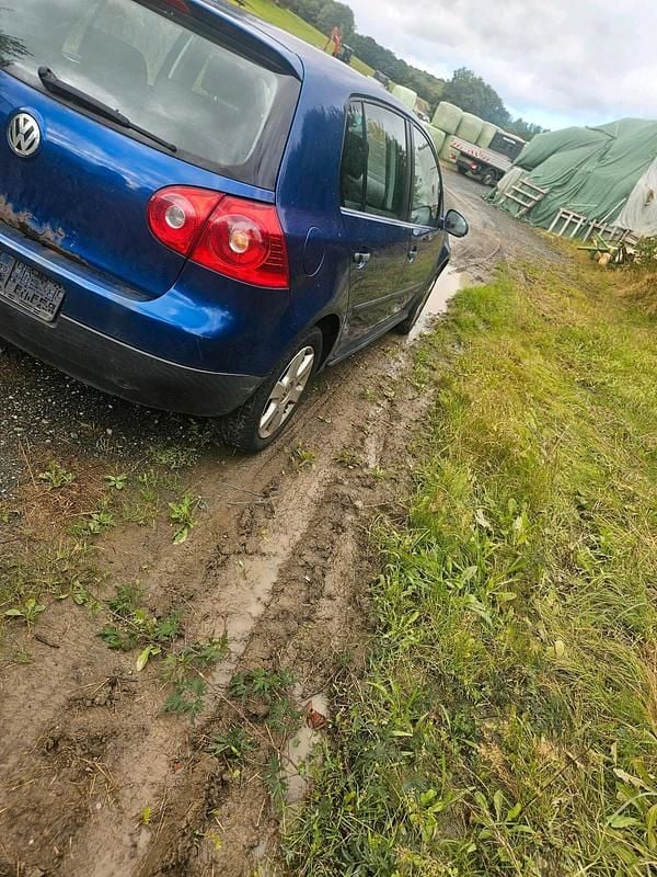 Gebraucht 2005 VW Golf IV Limousine | 850 € (Superpreis) - Bild 1/4