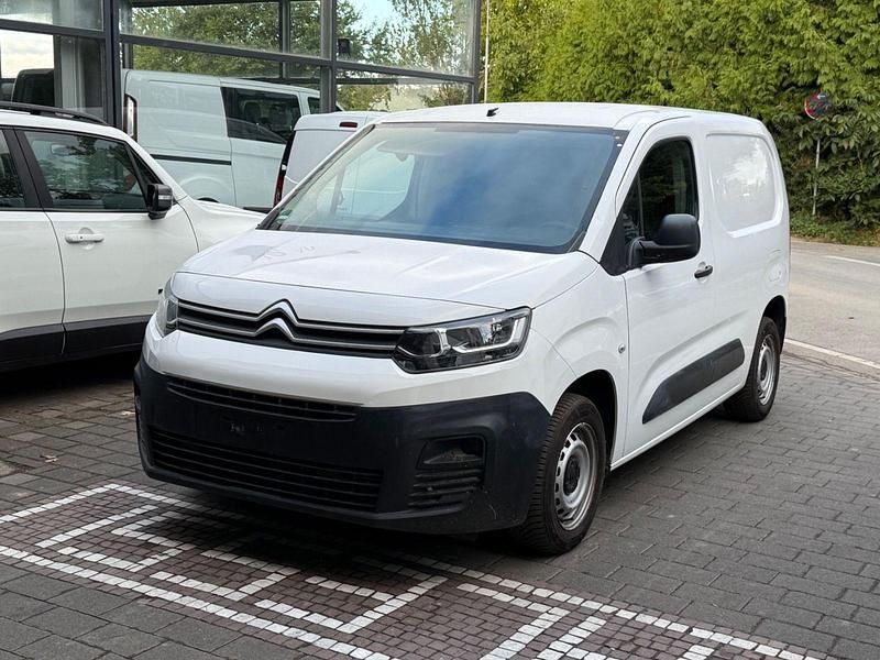 Weiß Gebraucht 2020 Citroën Berlingo Van / Kleinbus | 8.990 € (Fairer Preis) - Bild 1/4