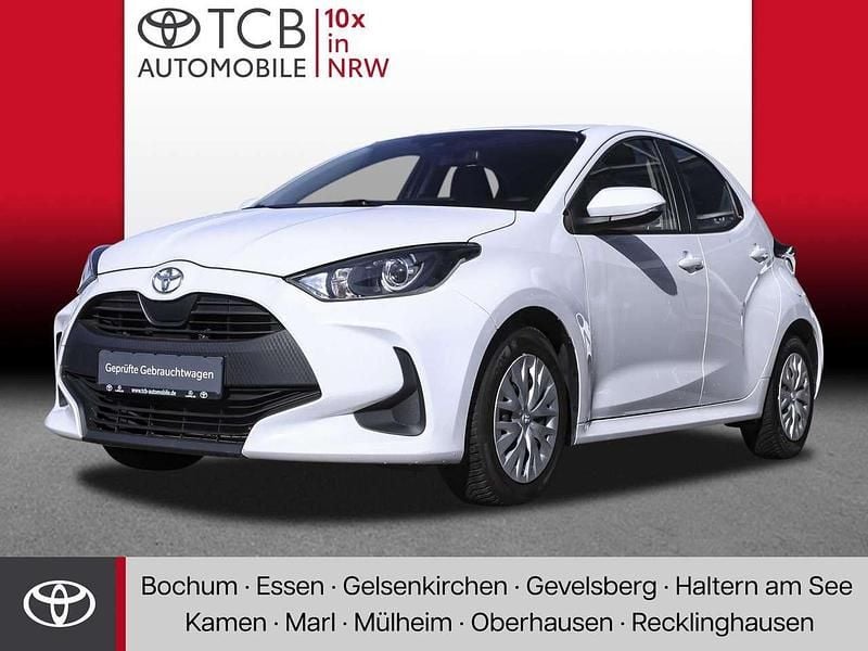 Gebraucht Toyota Yaris Basis 72 PS (52 kW) 2021 Kleinwagen