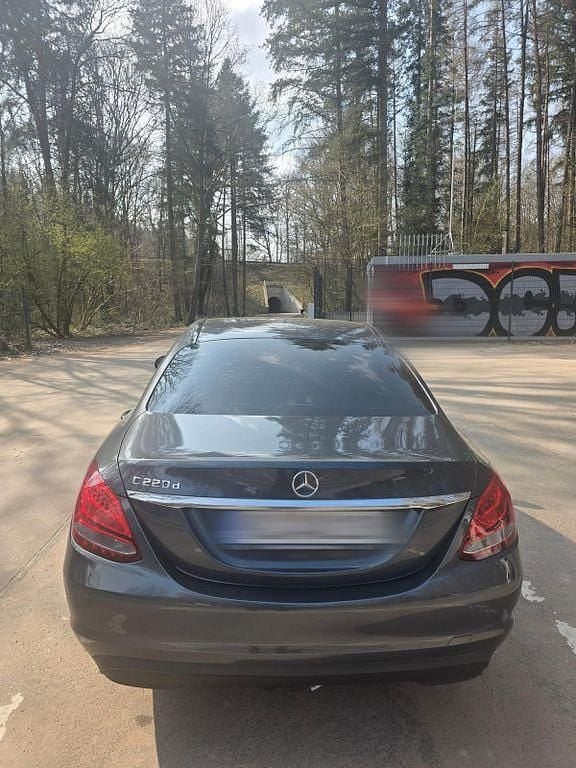 Gebraucht Mercedes C220 170 PS (125 kW) 2016 Grau Limousine